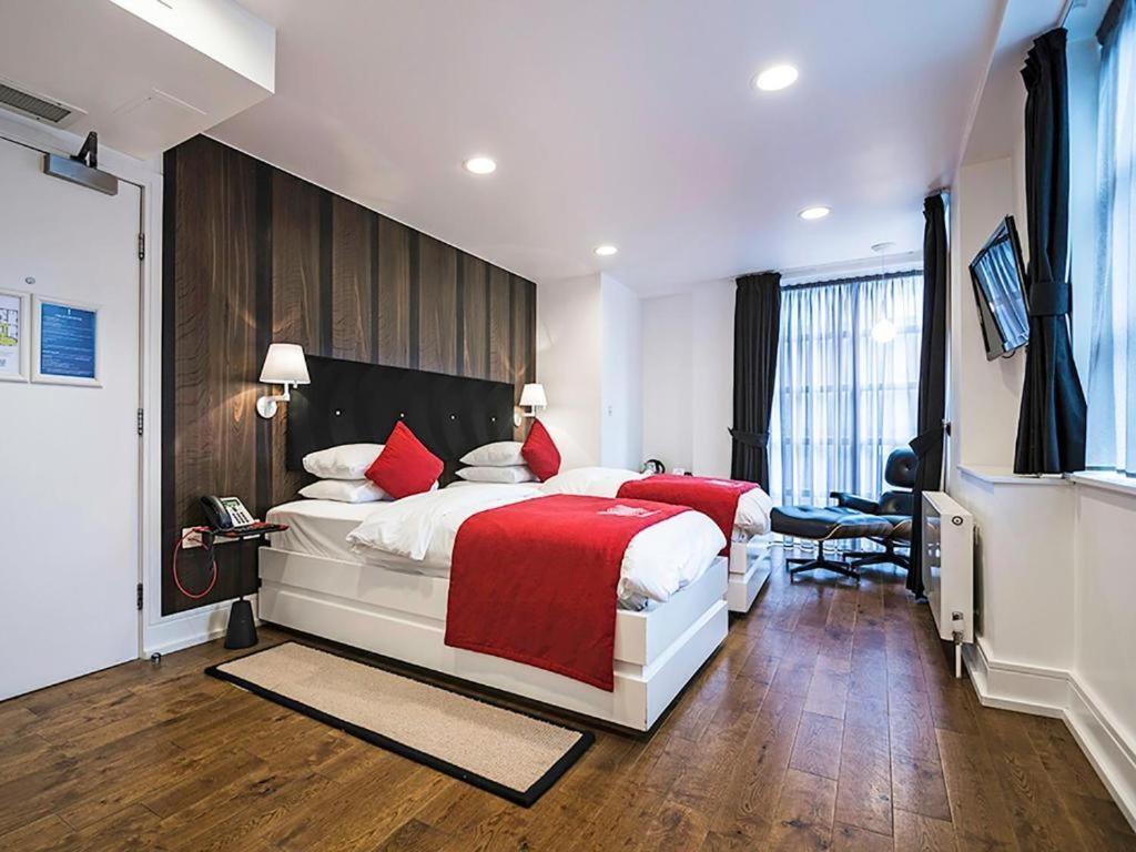 The Whitechapel Londres Quarto foto